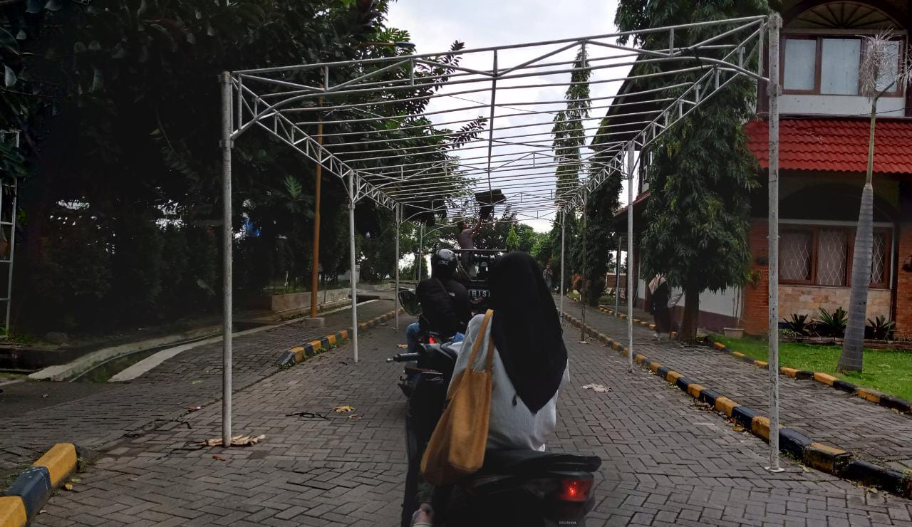 Tenda acara Kalam FUHUM UIN Walisongo