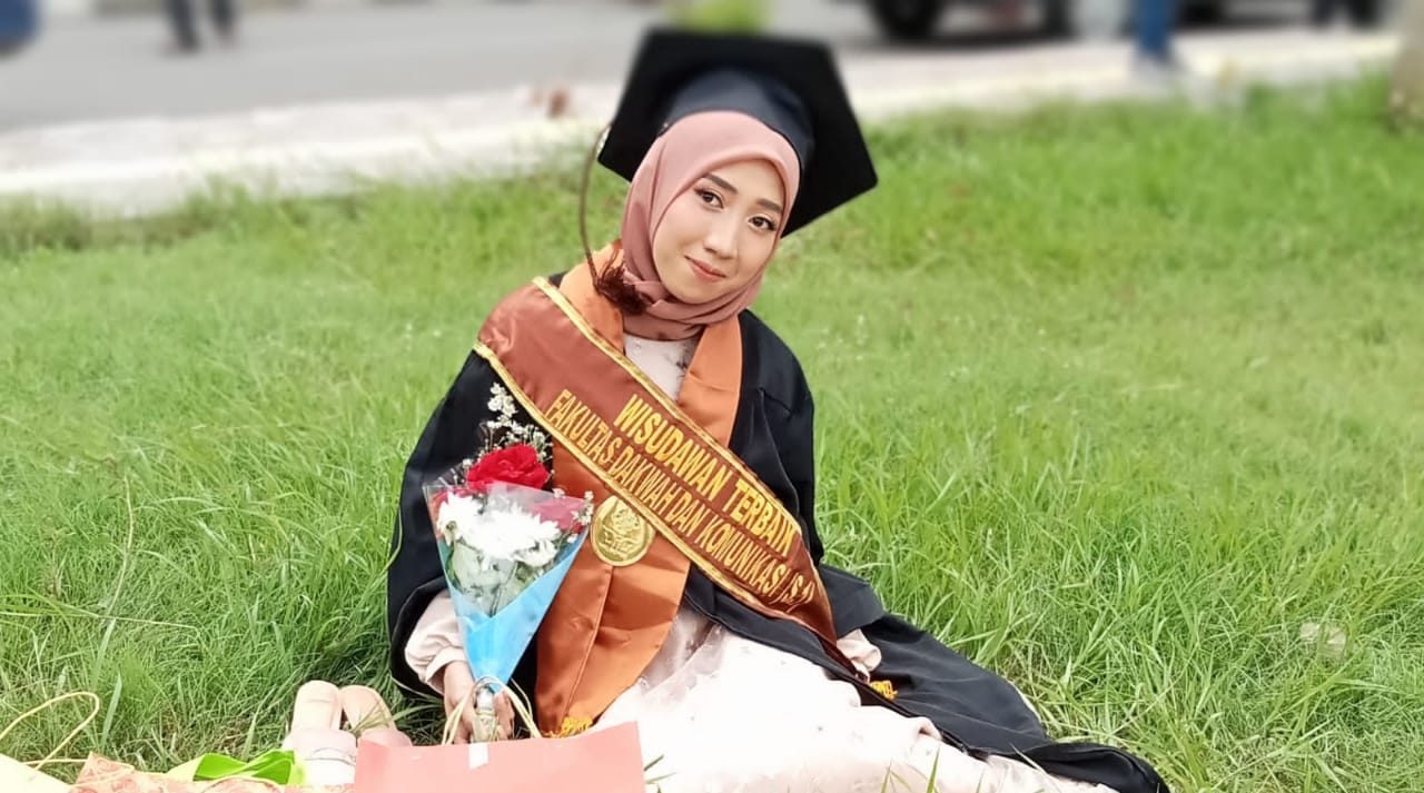 Tiwi Fadlilatul Azna