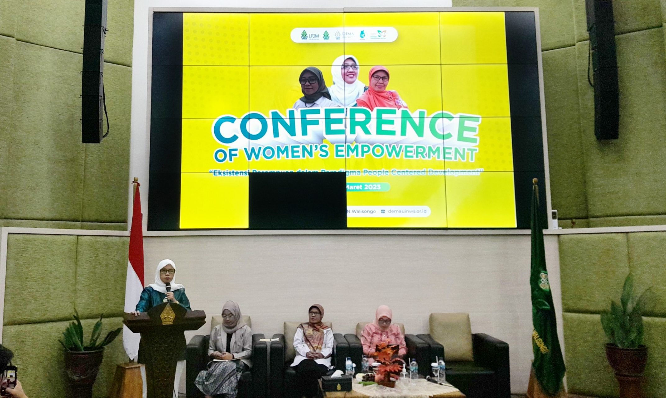 Dahliah Umar, UIN walisongo