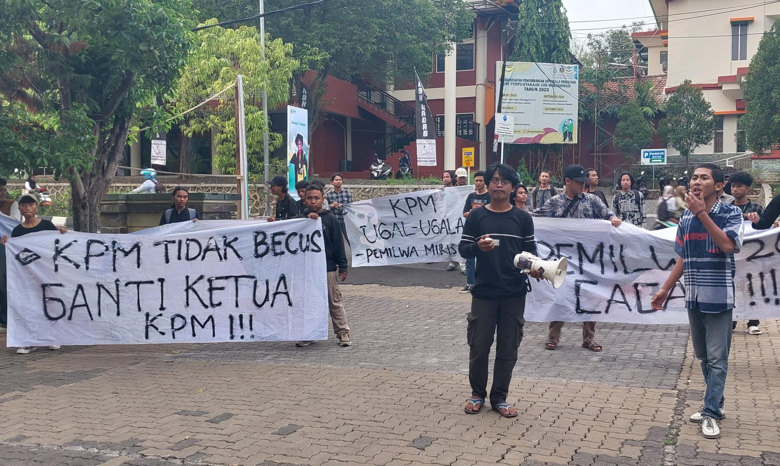Pemilwa UIN Walisongo, KPM UIN Walisongo, Pemilwa 2023, Debat Kandidat DEMA UIN Walisongo, UIN Walisongo
