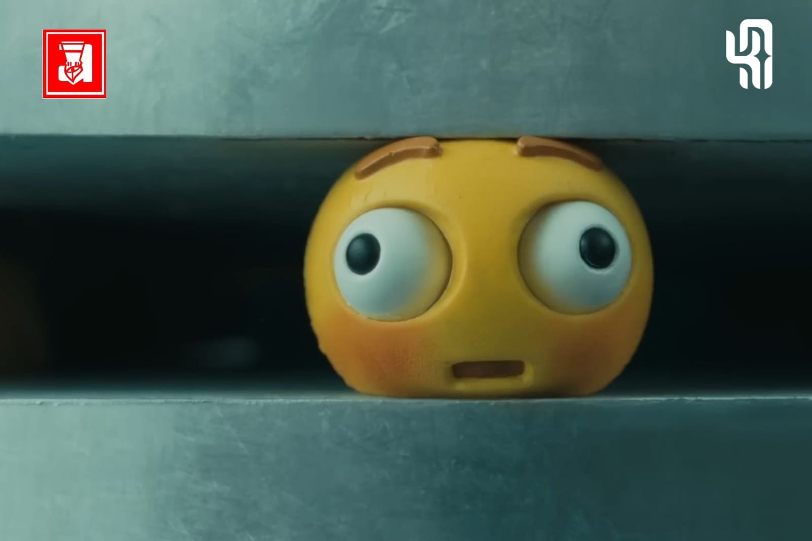 Iklan iPad, Kontroversi iklan iPad, Iklan Crush!, Kontroversi Apple, Kontroversi video Crush!
