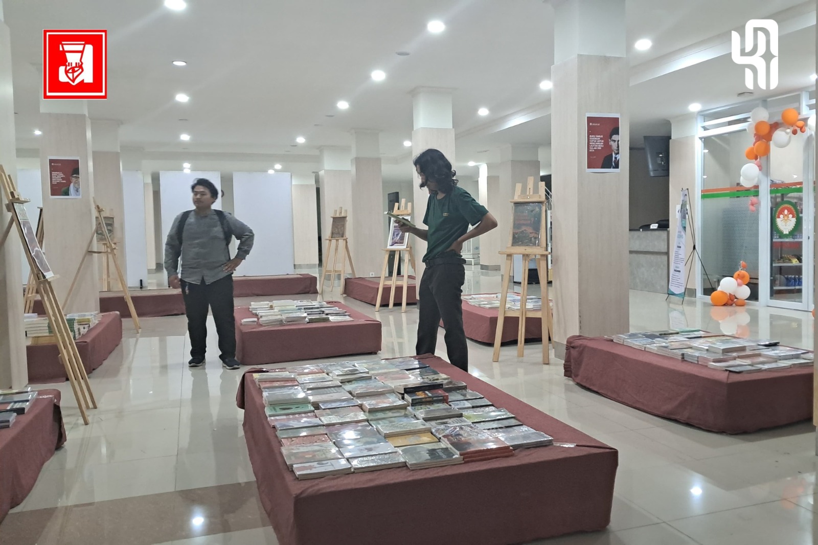 Bazar buku, SKM Amanat, Promo bazar buku, Amanat Literacy Festival, UIN Walisongo, Bazar buku SKM Amanat