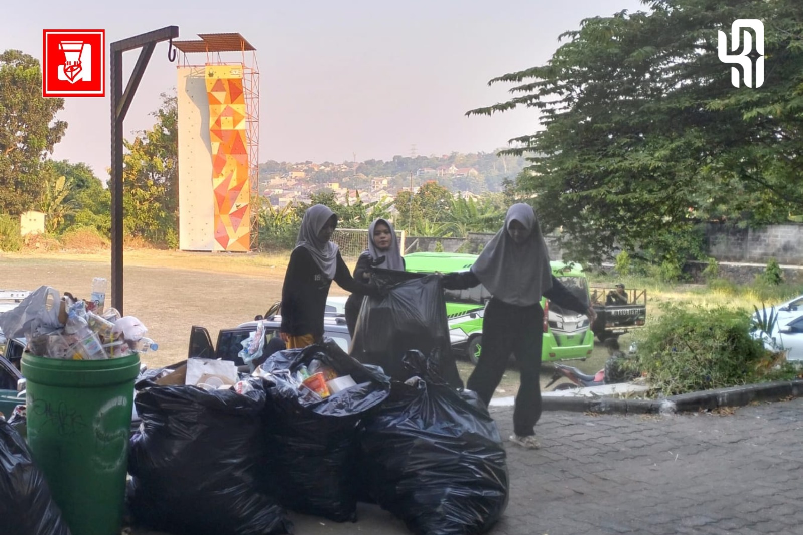 UIN Walisongo, DEMA UIN Walisongo, University Clean Up, Bersih-bersih usai wisuda, Wisuda UIN Walisongo