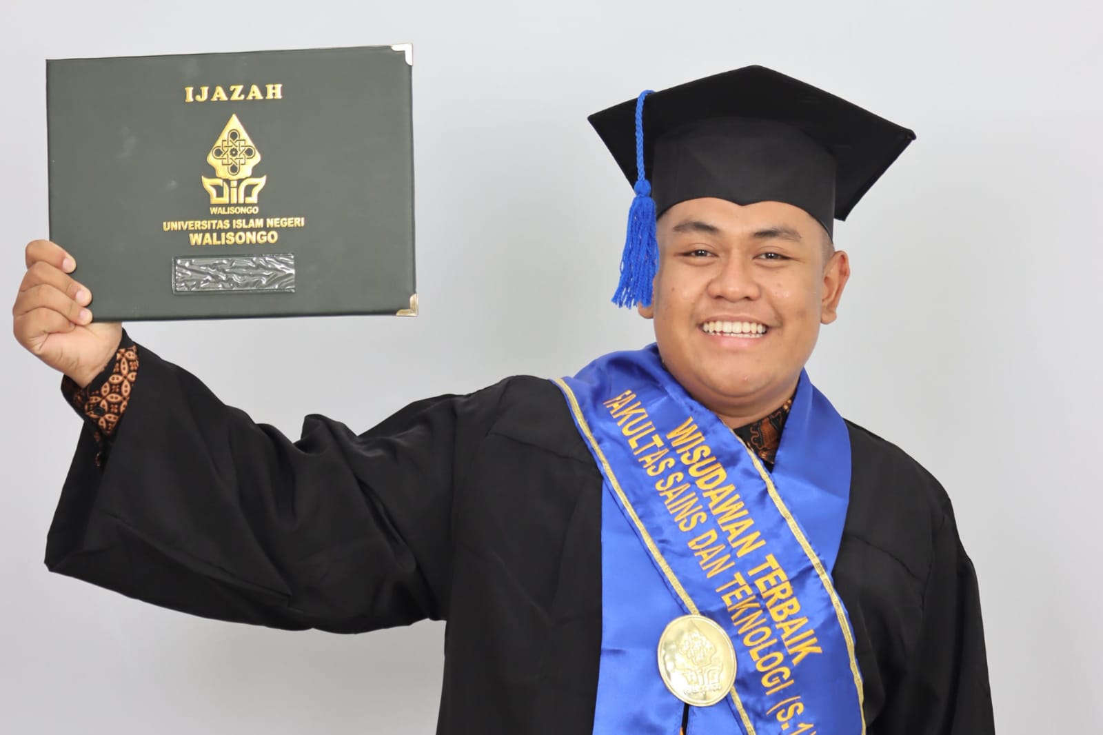 Khoirul Adib, Wisudawan terbaik, Wisudawan terbaik FST, FST UIN Walisongo, Wisudawan UIN Walisongo