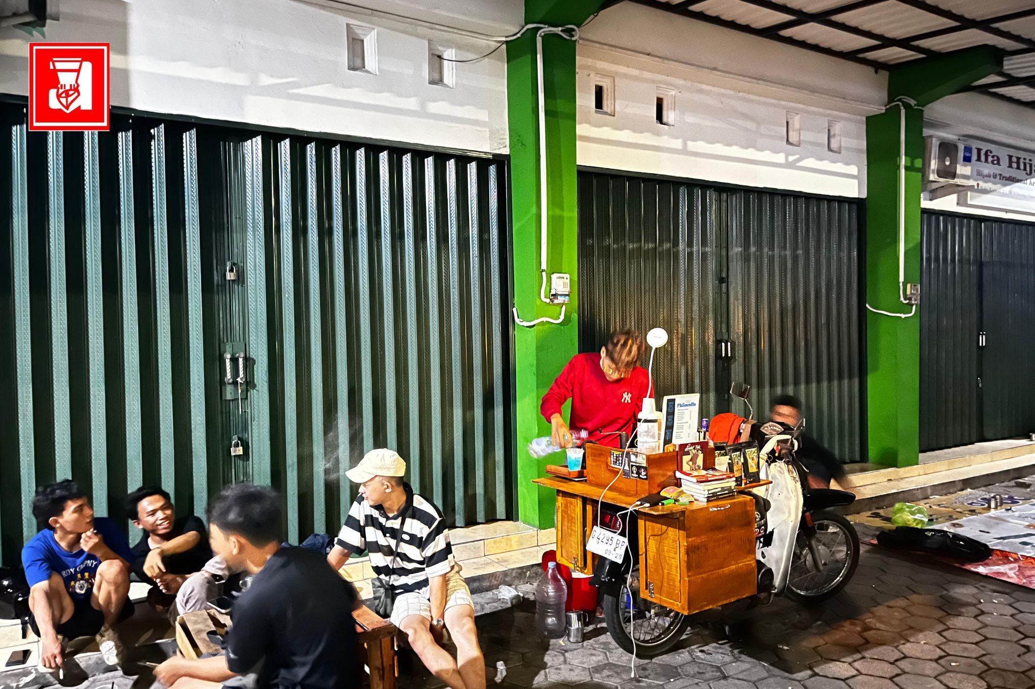 Secangkir Kopi, Kedai Kopi Literasi, Kedai Kopi Mahasiswa, Philocoffe Street, UIN Walisongo