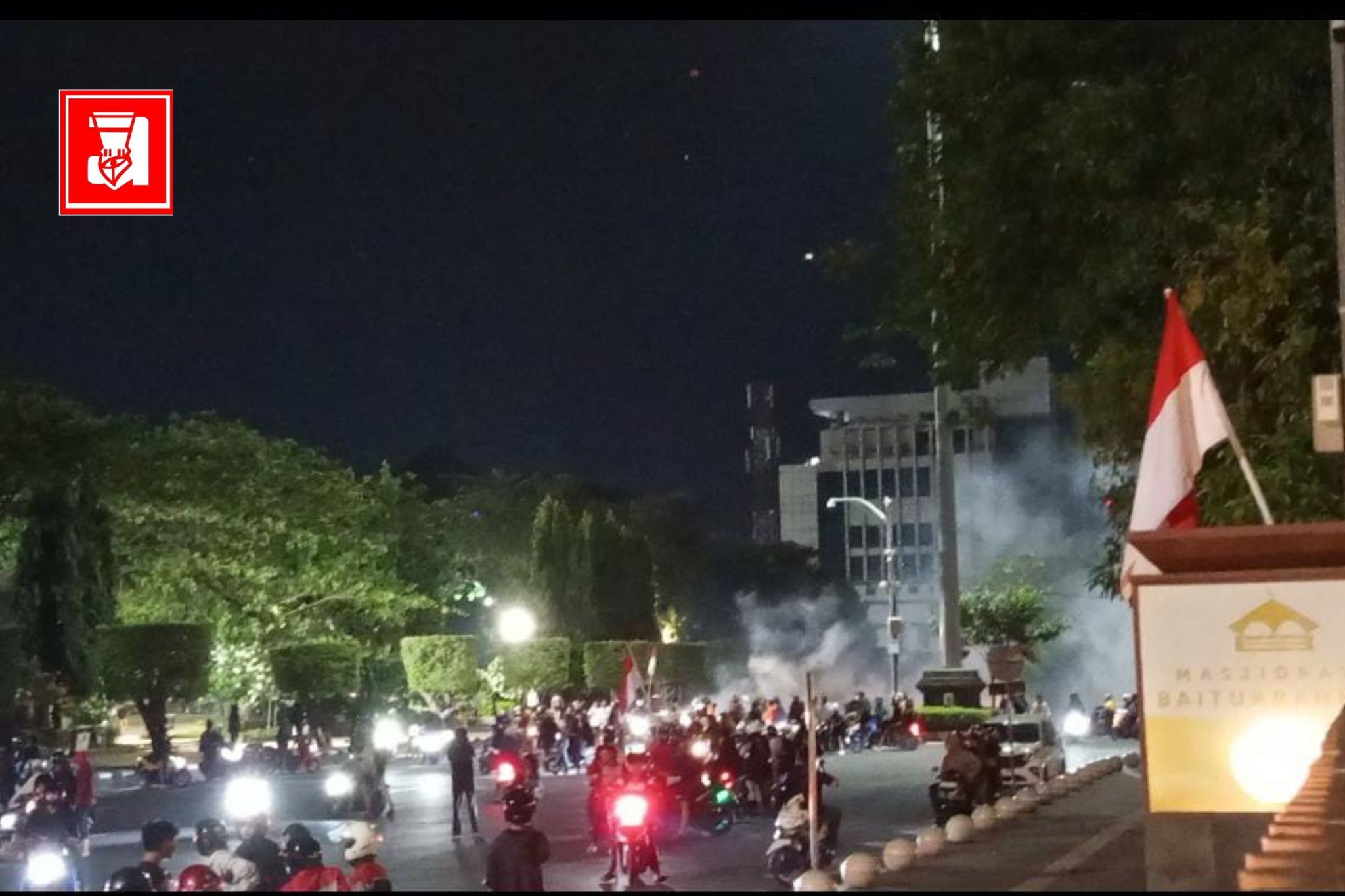 Aksi Solidaritas Ojol, SKM Amanat, Ojol Semarang, Demo Semarang, Pers Mahasiswa