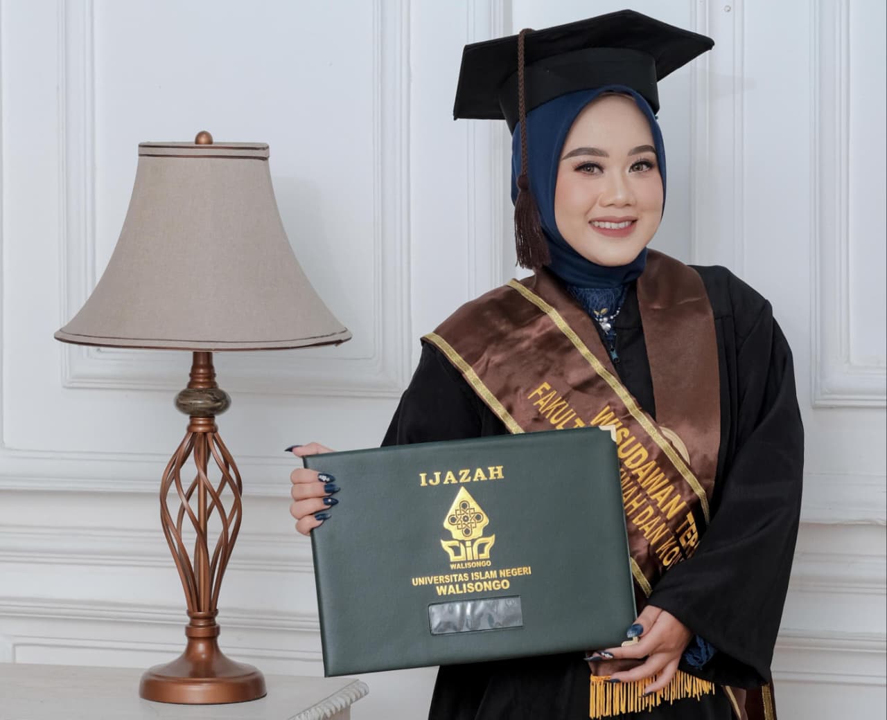 Wisudawan Terbaik FDK, Wisuda UIN Walisongo, FDK UIN Walisongo, Nur Nilam Sari, Wisuda ke-97