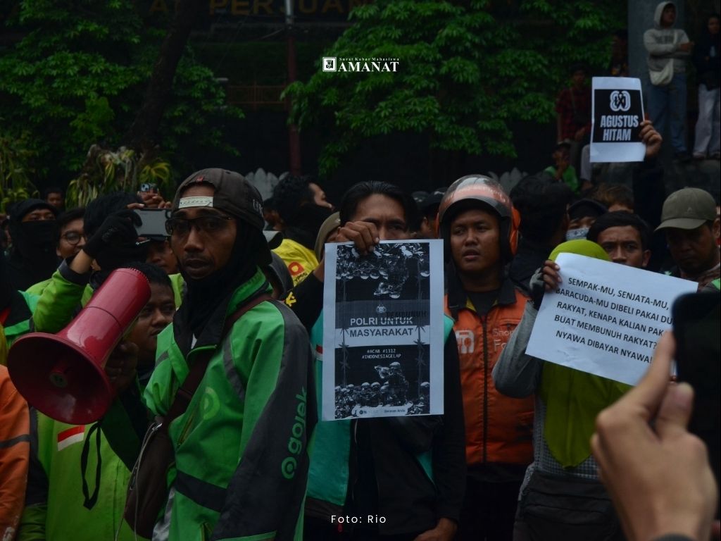 Affan Kurniawan, Aksi Solidaritas Ojol, Mapolda Jateng, Demo Ojol, Demo Semarang