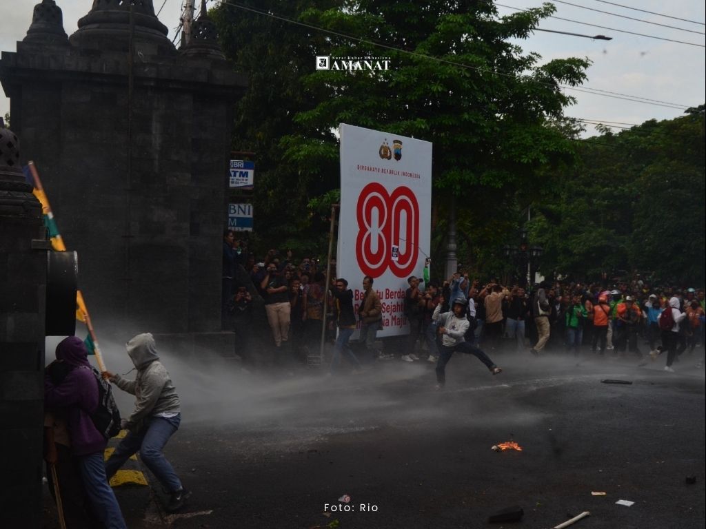 Affan Kurniawan, Aksi Solidaritas Ojol, Mapolda Jateng, Demo Ojol, Demo Semarang