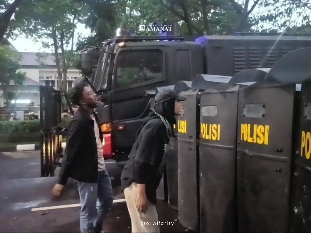 Affan Kurniawan, Aksi Solidaritas Ojol, Mapolda Jateng, Demo Ojol, Demo Semarang