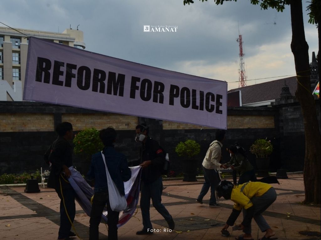 Affan Kurniawan, Aksi Solidaritas Ojol, Mapolda Jateng, Demo Ojol, Demo Semarang