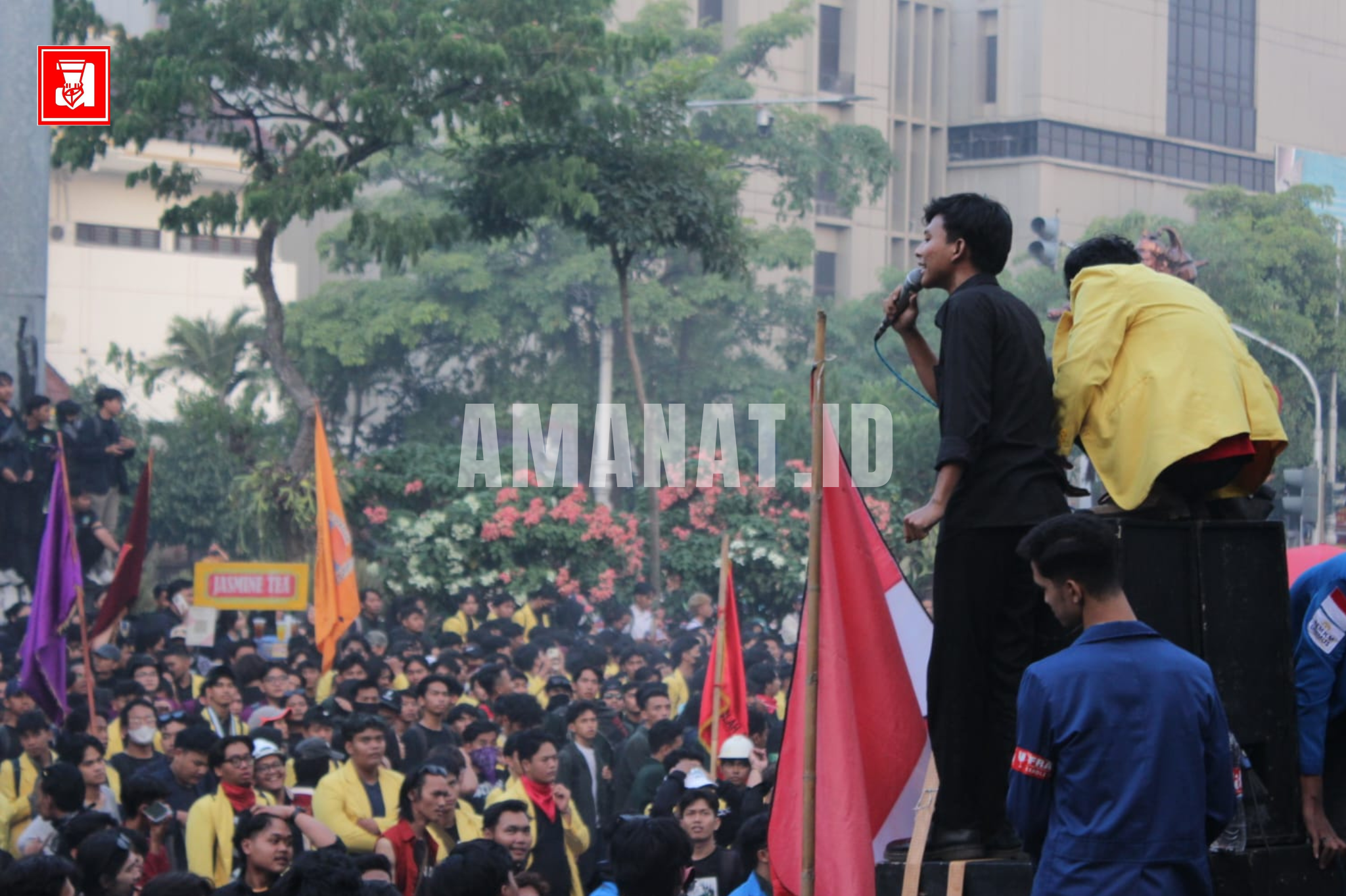 aksi tuntut prabowo-gibran, mahasiswa semarang, aliansi mahasiswa semarang, bem sera, tuntutan aksi